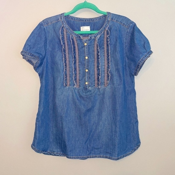 EUC Peak Performance Pearl Snap Denim Short Sleeve Shirt Size Large - Picture 1 of 7